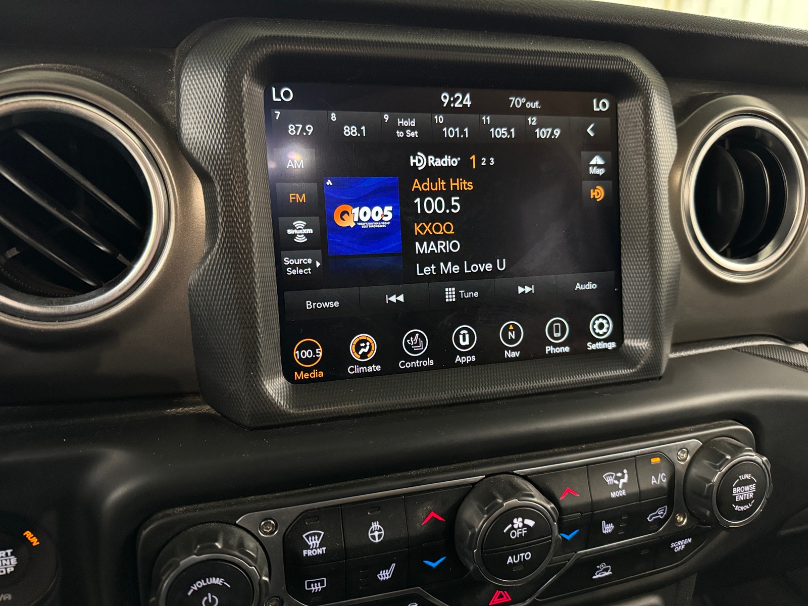 Thumbnail: 2023 Jeep Wrangler - 4