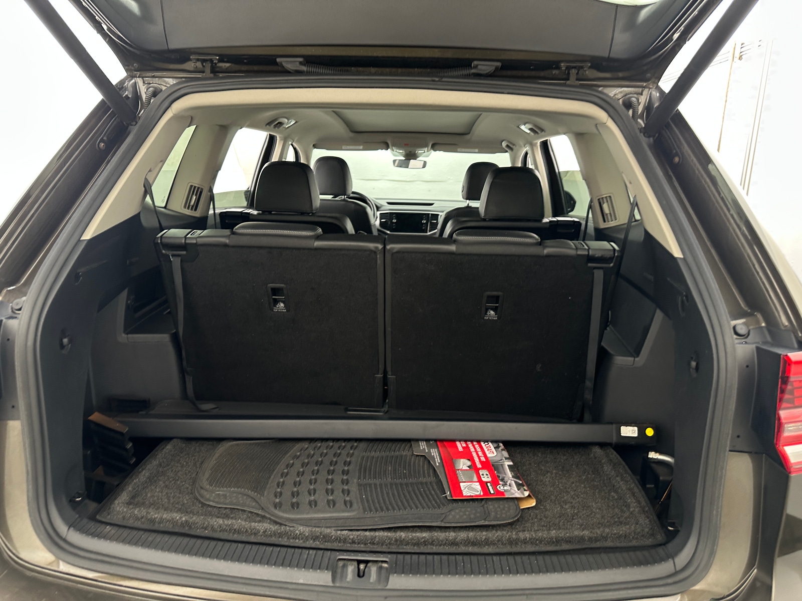 Thumbnail: 2019 Volkswagen Atlas - 6