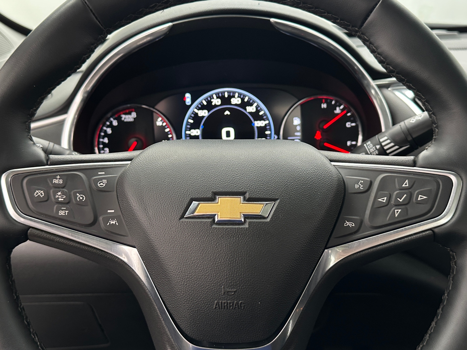 Thumbnail: 2024 Chevrolet Malibu - 4