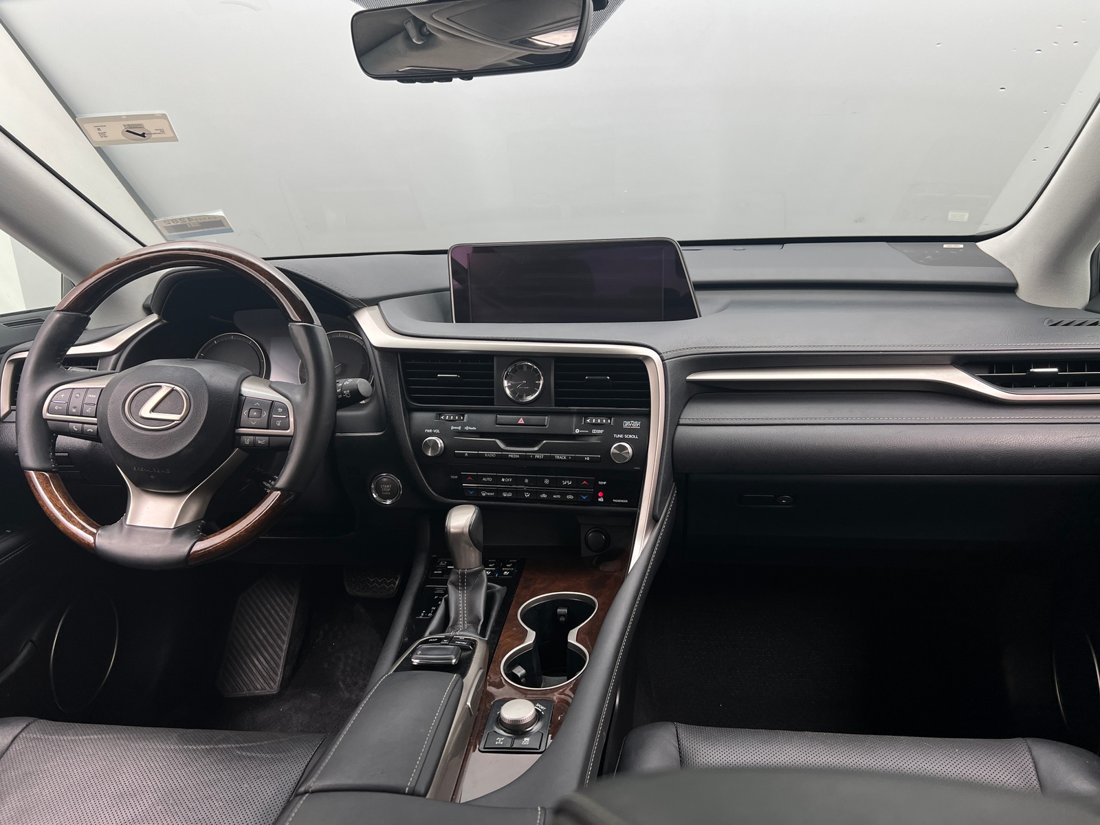Thumbnail: 2016 Lexus RX - 3