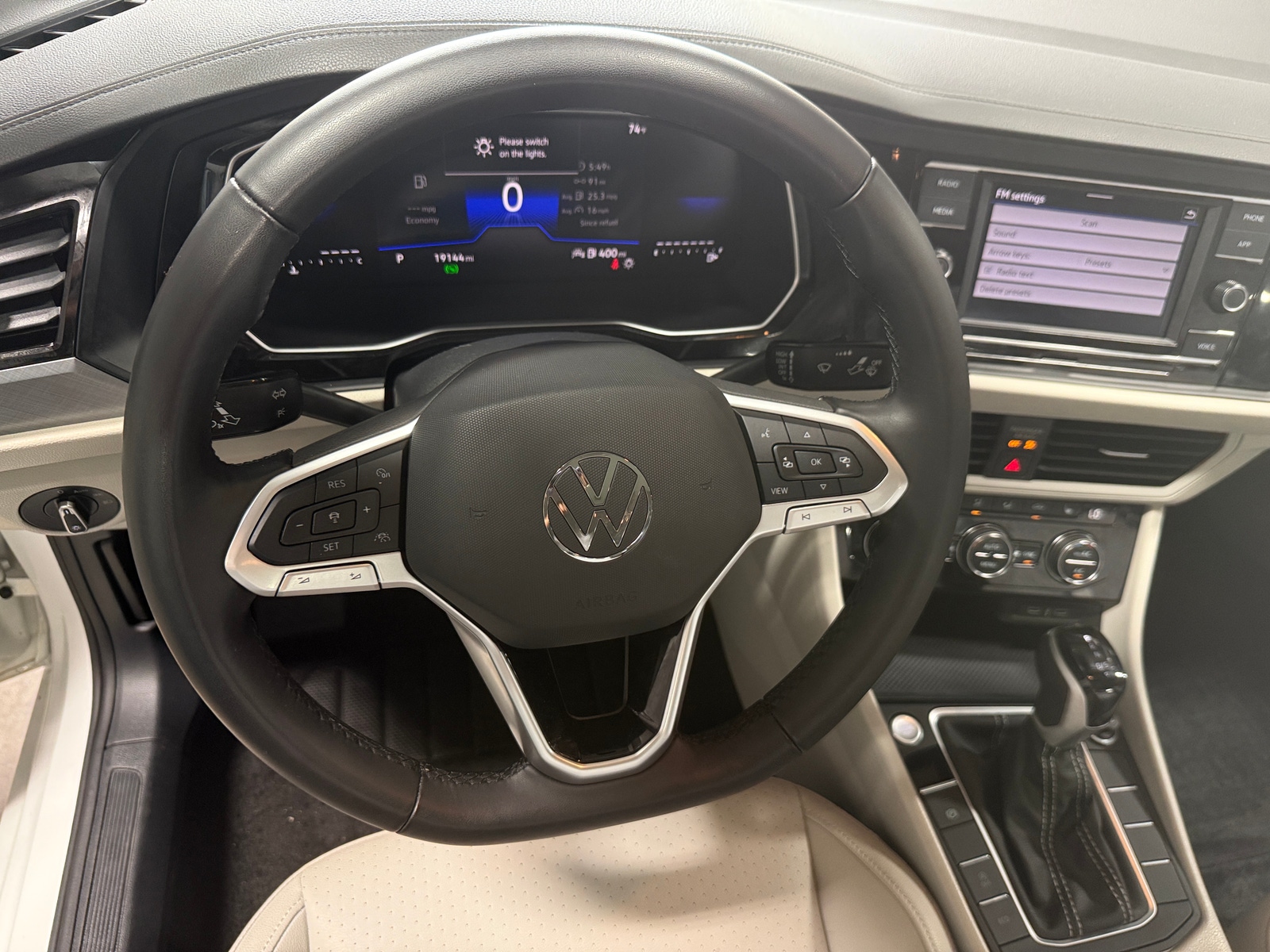 Thumbnail: 2024 Volkswagen Jetta - 5