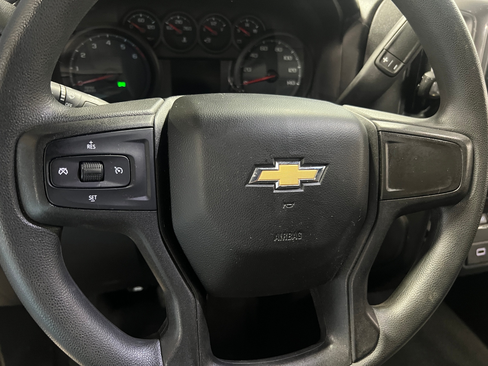 Thumbnail: 2019 Chevrolet Silverado 1500 - 5