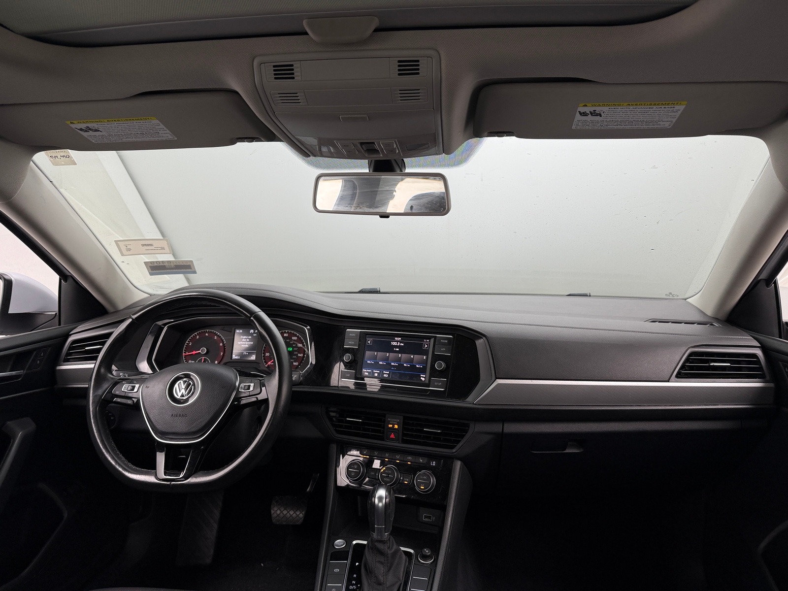 Thumbnail: 2019 Volkswagen Jetta - 2