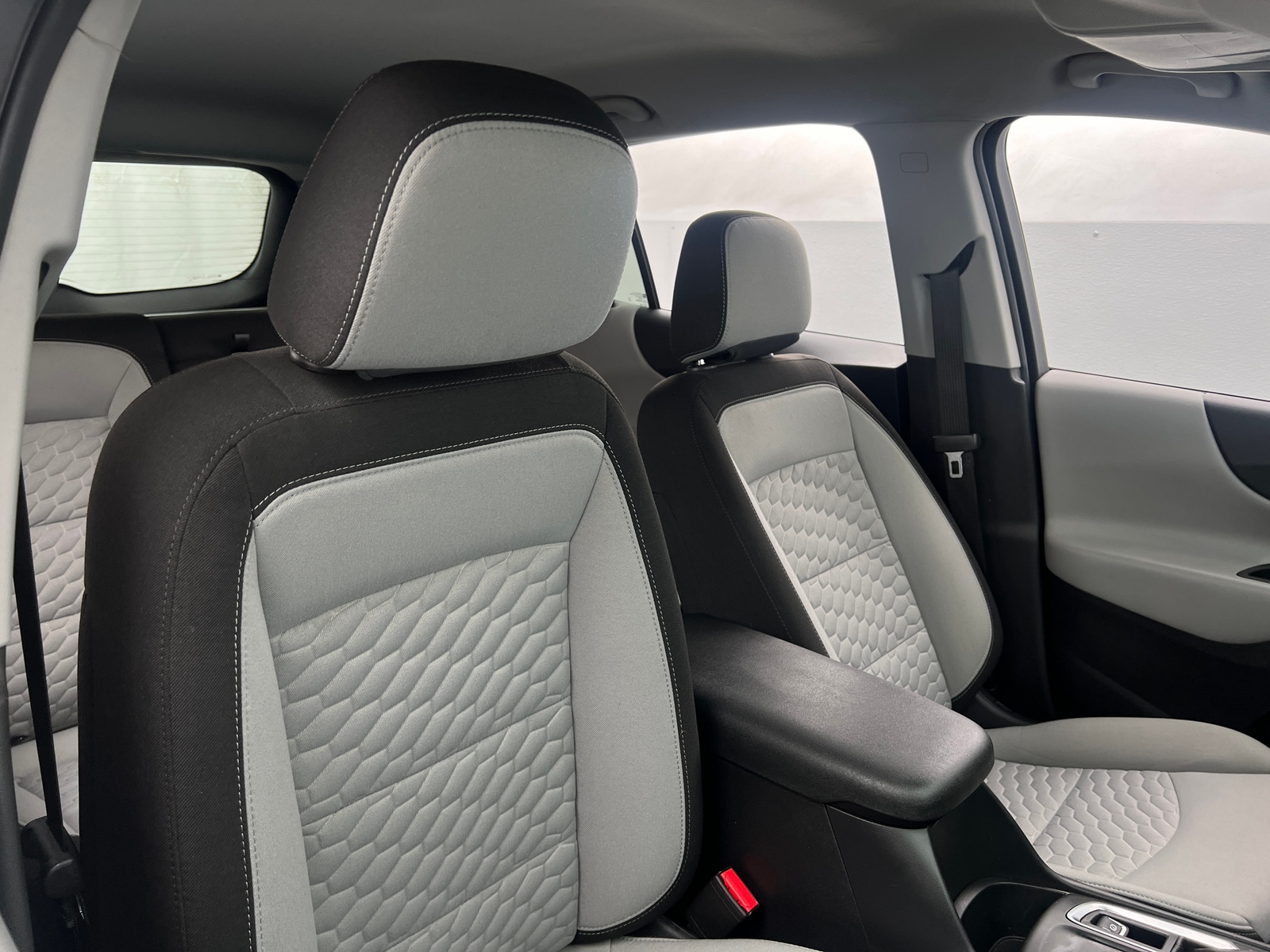 Thumbnail: 2021 Chevrolet Equinox - 2