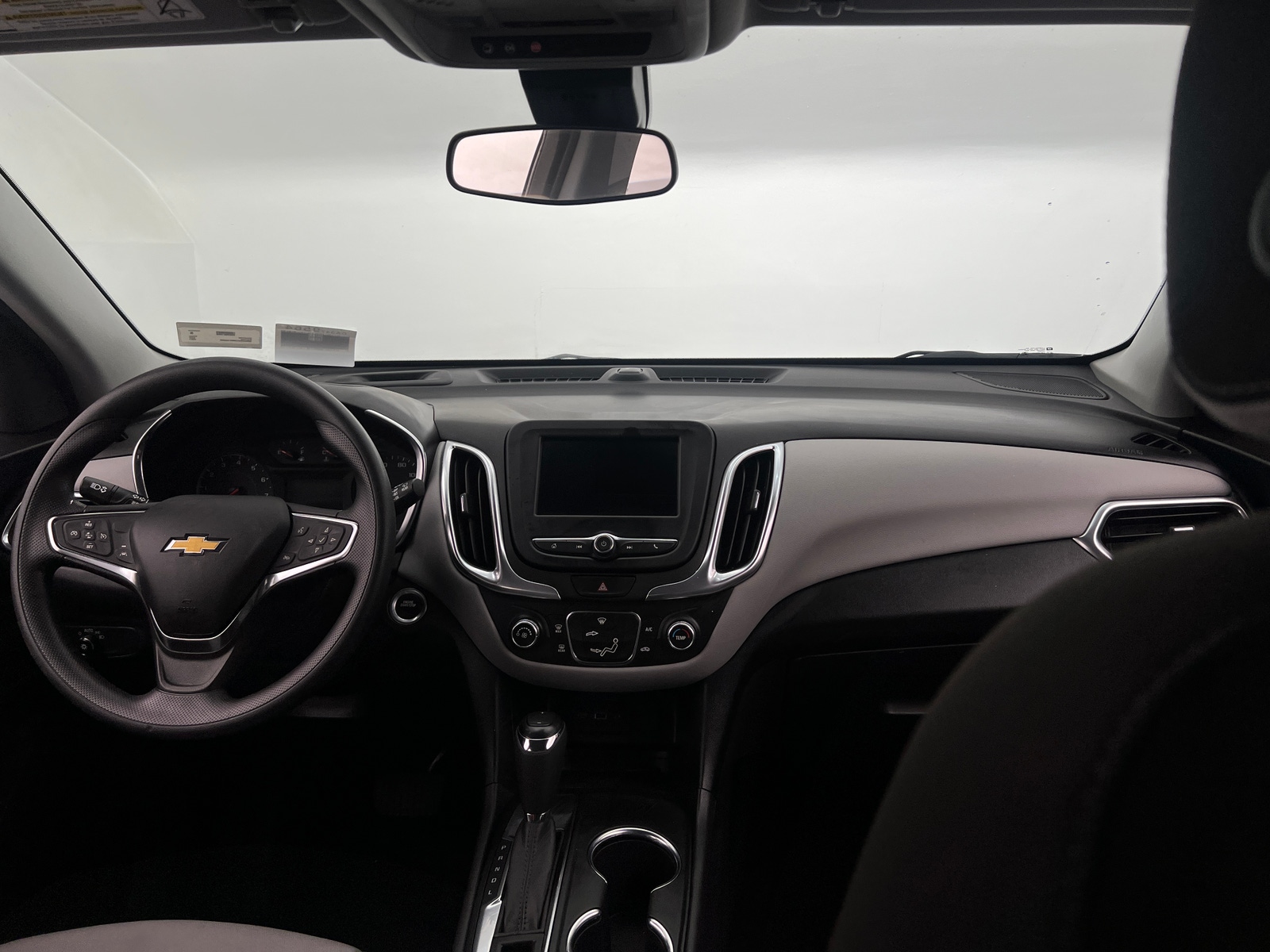 Thumbnail: 2021 Chevrolet Equinox - 3