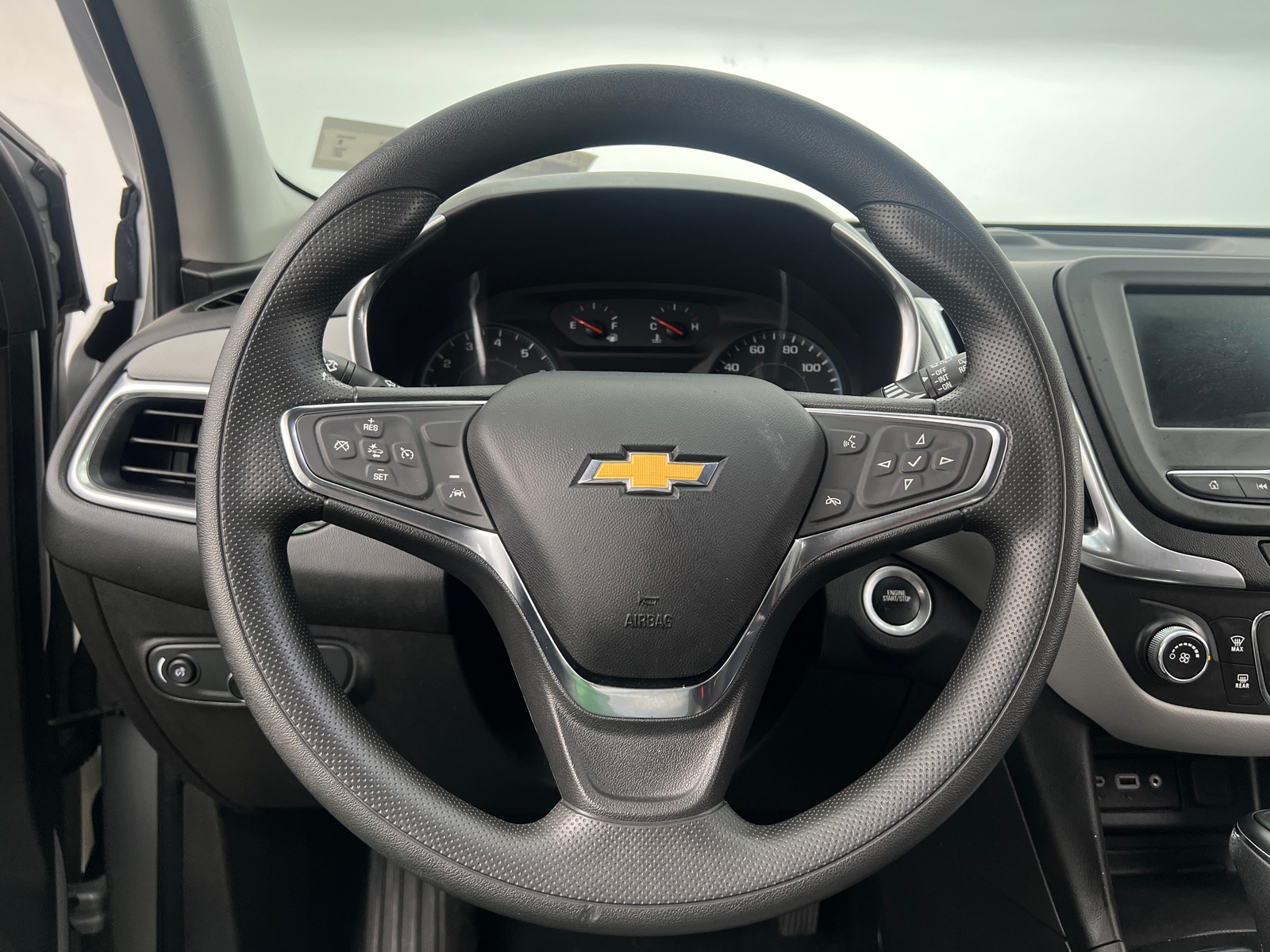 Thumbnail: 2021 Chevrolet Equinox - 5