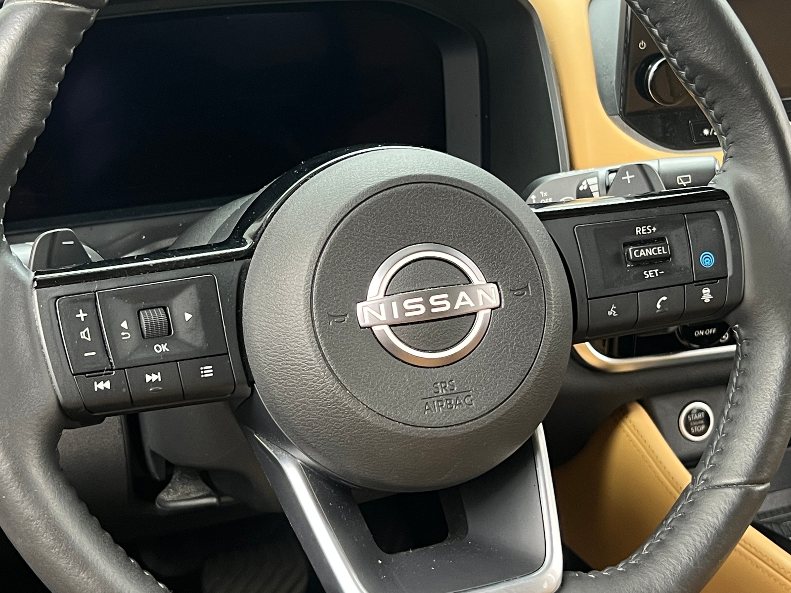 Thumbnail: 2023 Nissan Rogue - 4