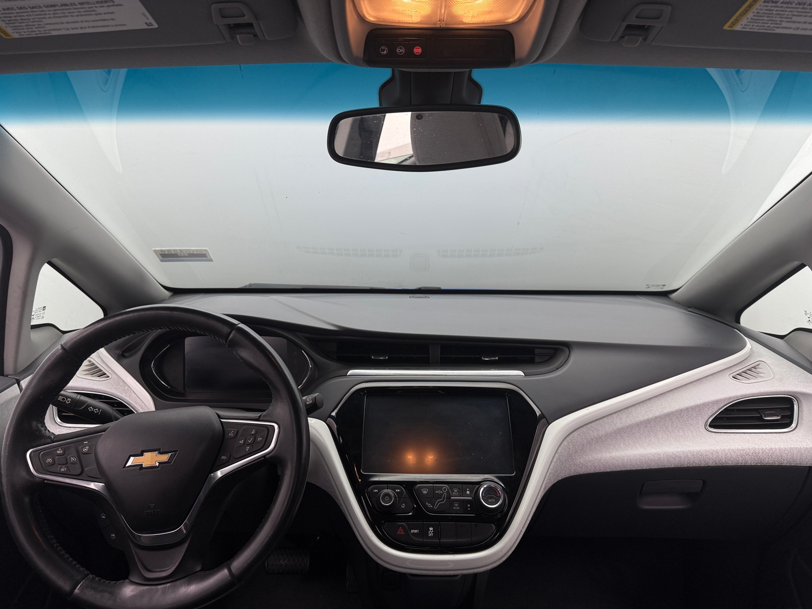 Thumbnail: 2019 Chevrolet Bolt EV - 3