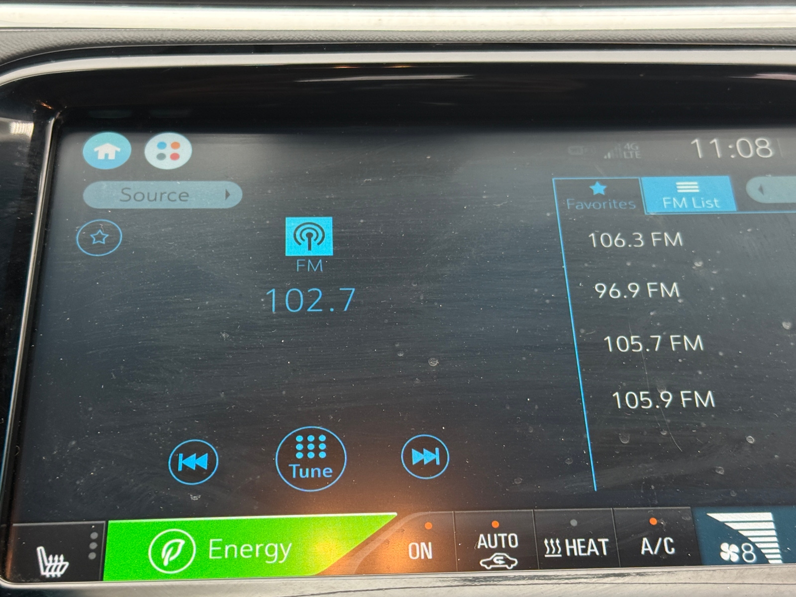 Thumbnail: 2019 Chevrolet Bolt EV - 4