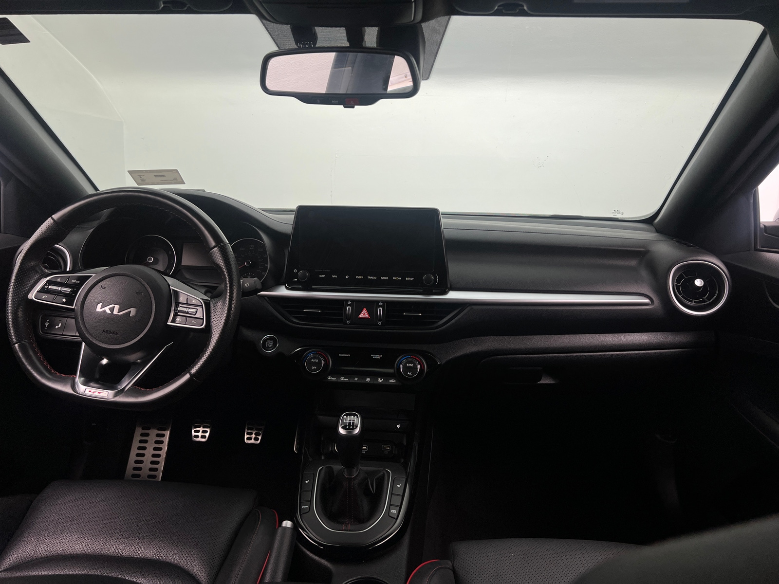 Thumbnail: 2023 Kia Forte - 2