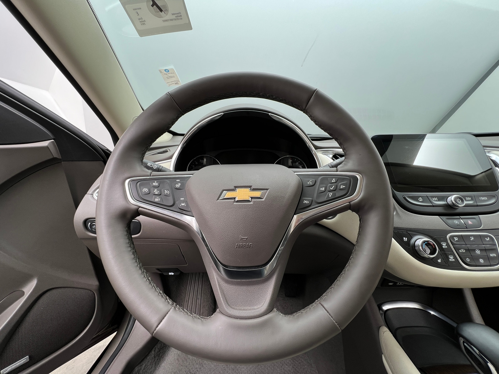 Thumbnail: 2024 Chevrolet Malibu - 4