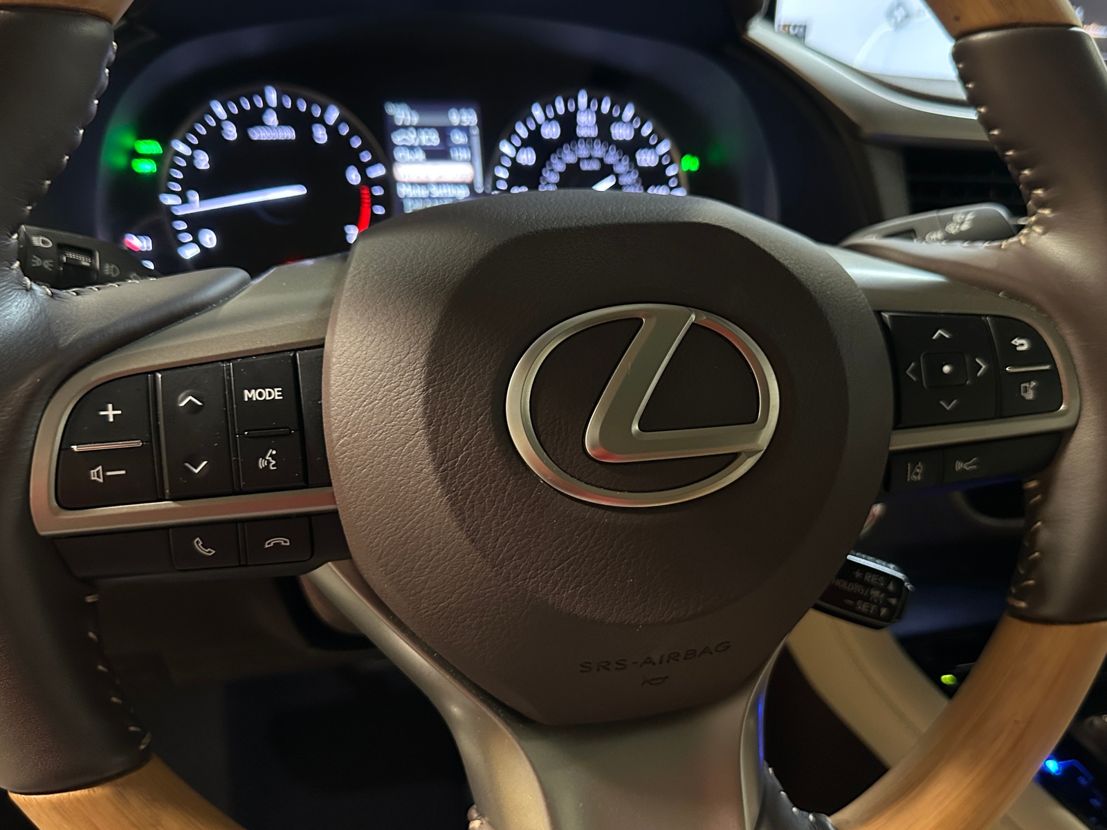 Thumbnail: 2019 Lexus RX - 5