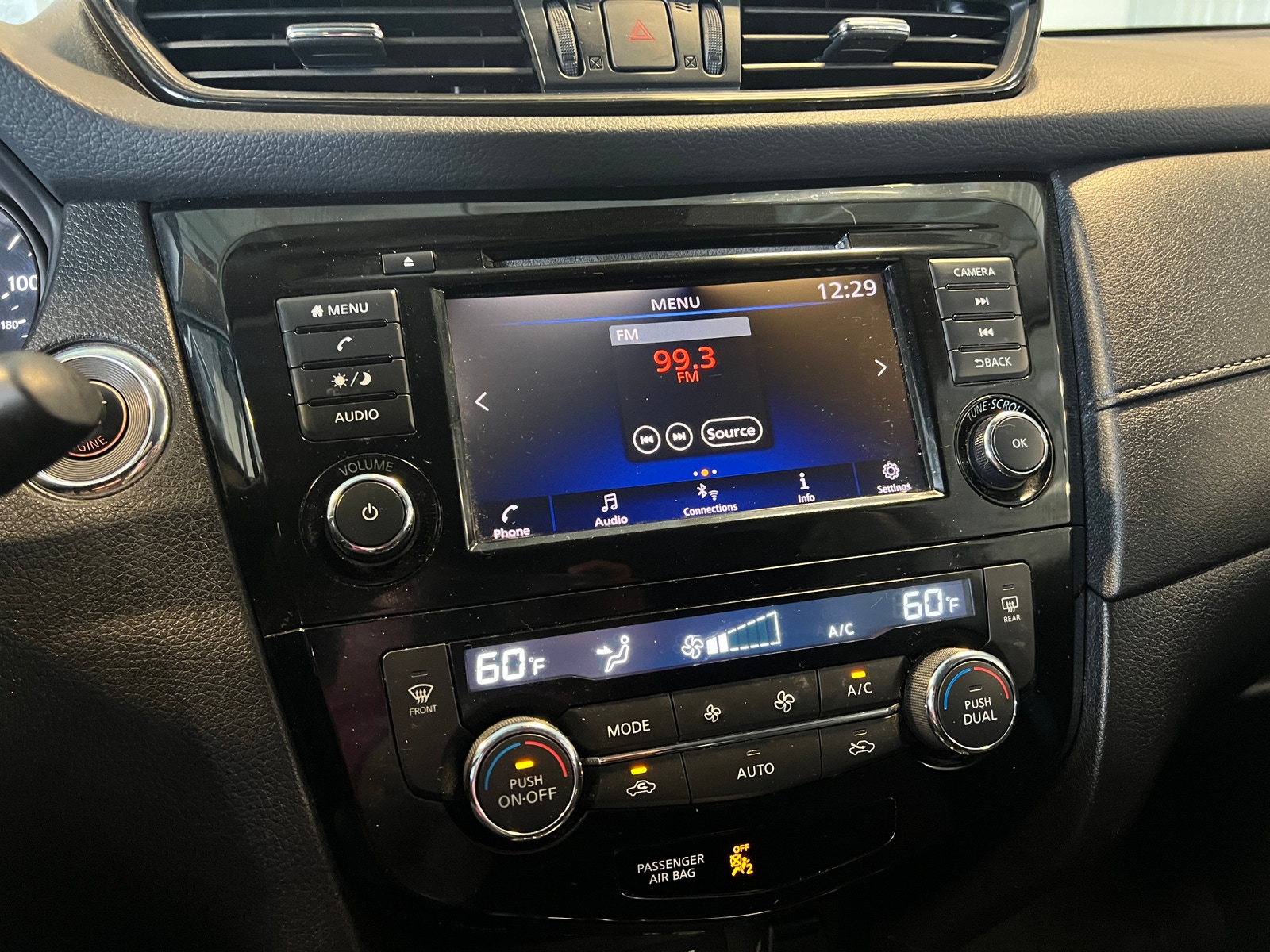 Thumbnail: 2019 Nissan Rogue - 4