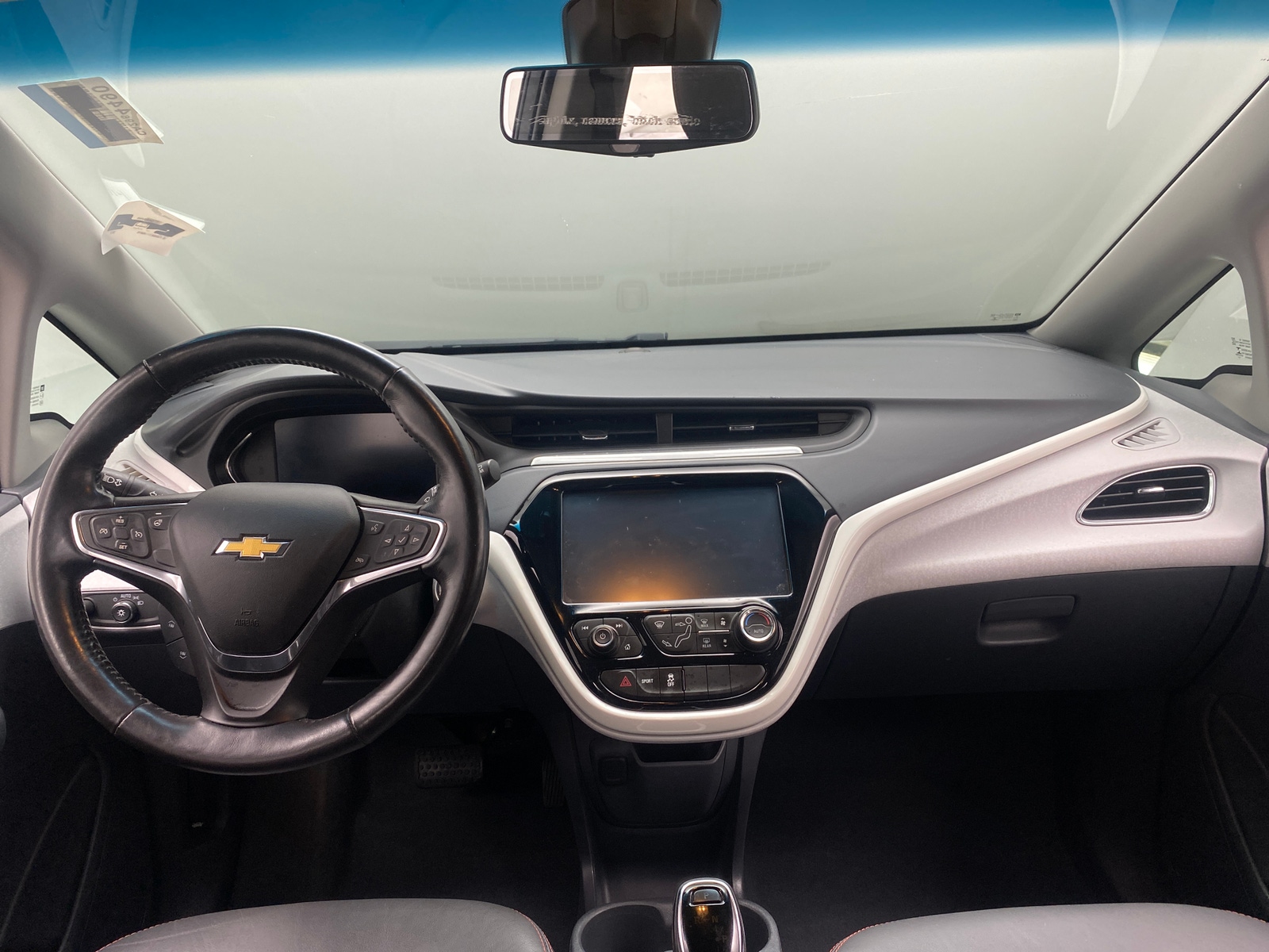 Thumbnail: 2017 Chevrolet Bolt EV - 2