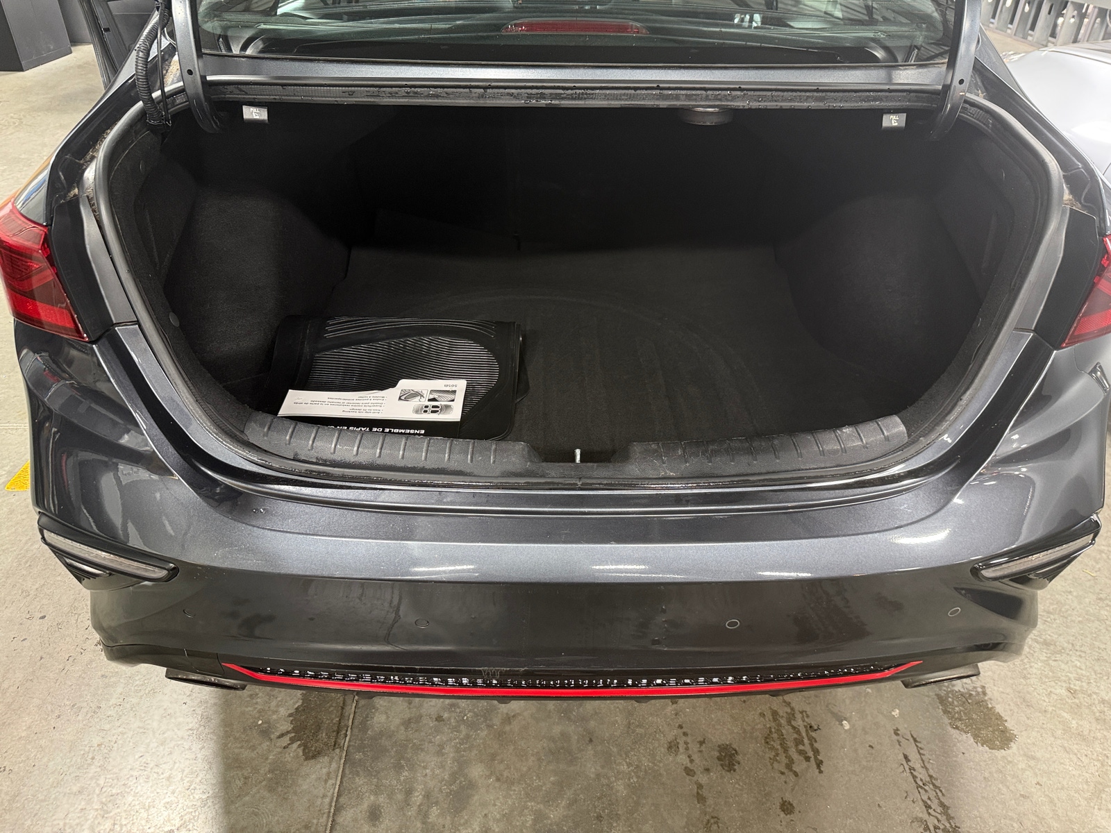 Thumbnail: 2020 Kia Forte - 6