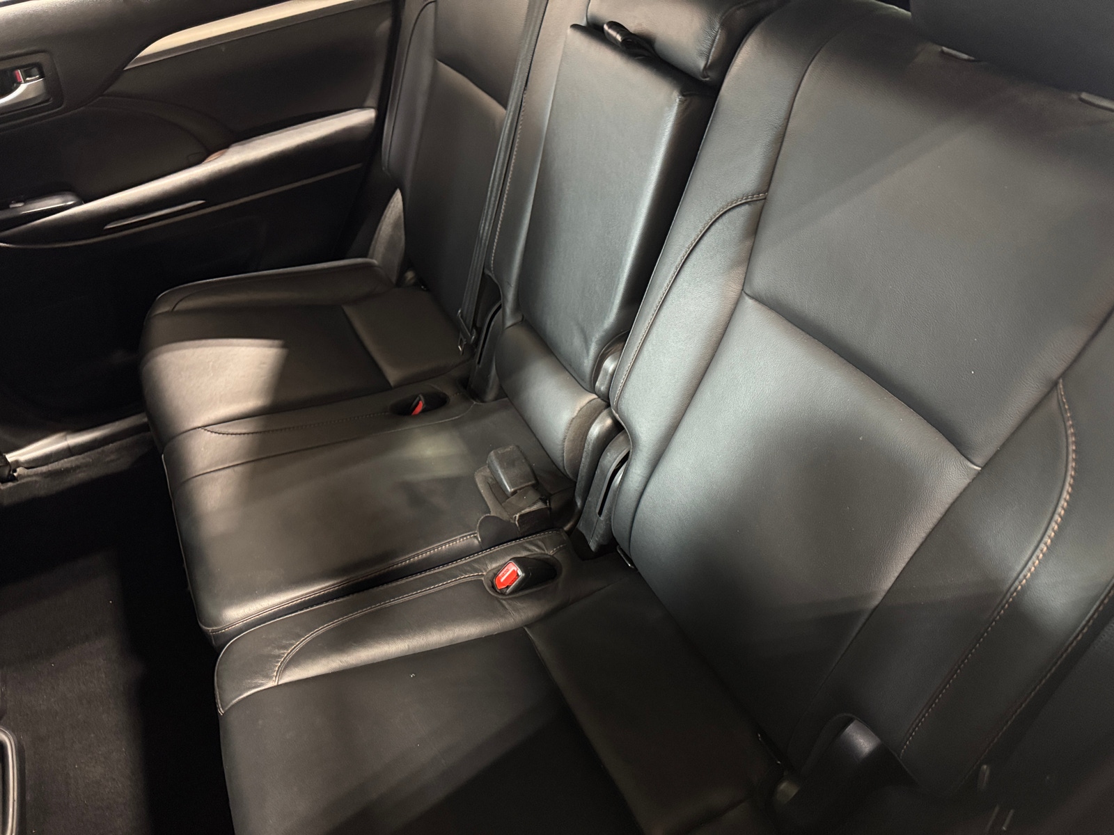 Thumbnail: 2017 Toyota Highlander - 5