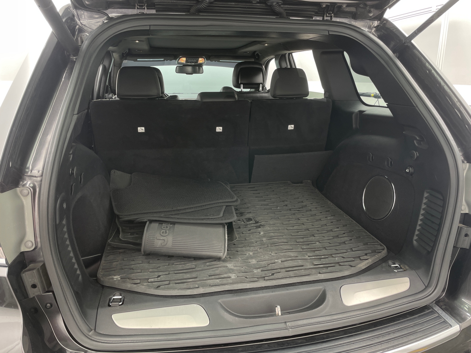Thumbnail: 2016 Jeep Grand Cherokee - 6