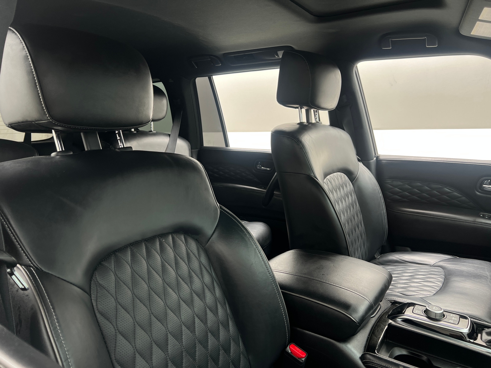Thumbnail: 2022 INFINITI QX80 - 2