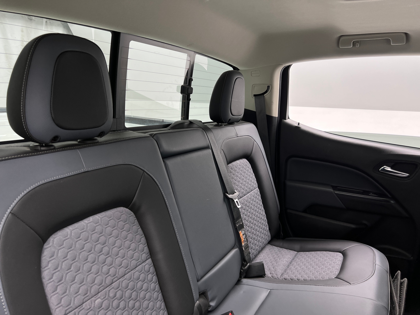 Thumbnail: 2021 Chevrolet Colorado - 5