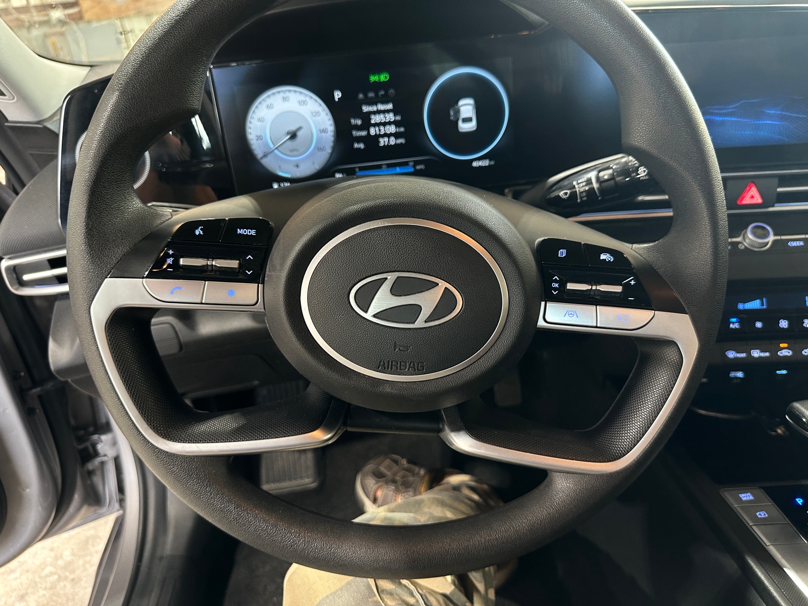 Thumbnail: 2024 Hyundai Elantra - 5