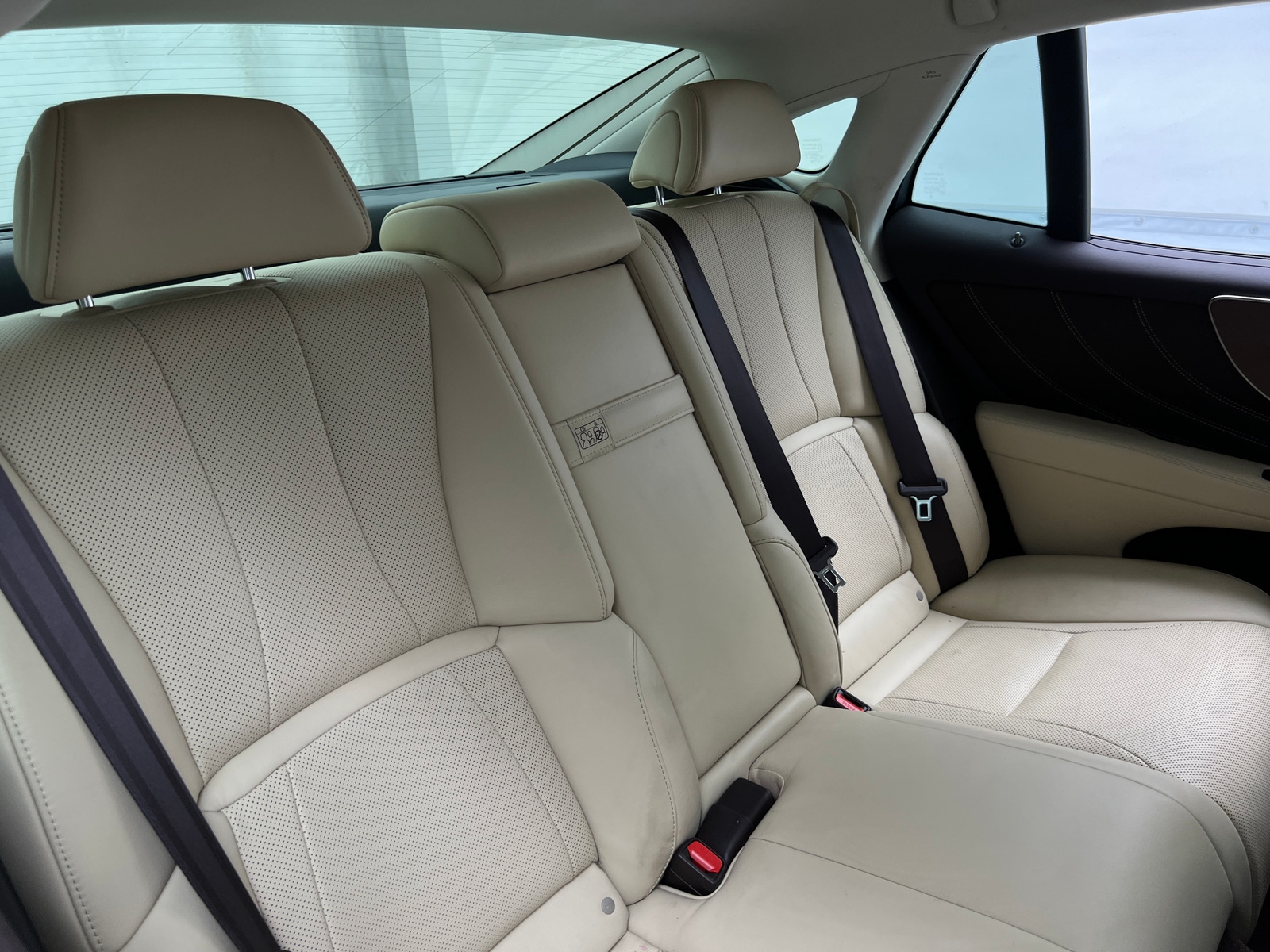 Thumbnail: 2019 Lexus LS - 5