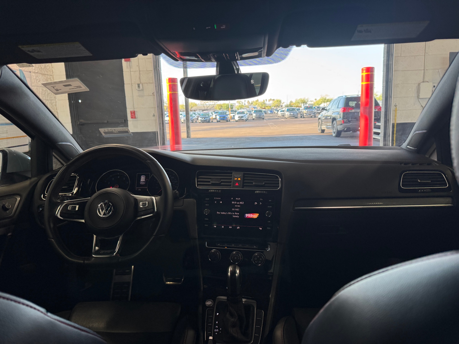 Thumbnail: 2020 Volkswagen Golf - 2