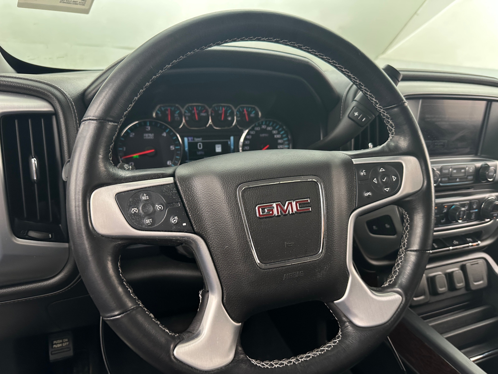 Thumbnail: 2018 GMC Sierra 1500 - 4