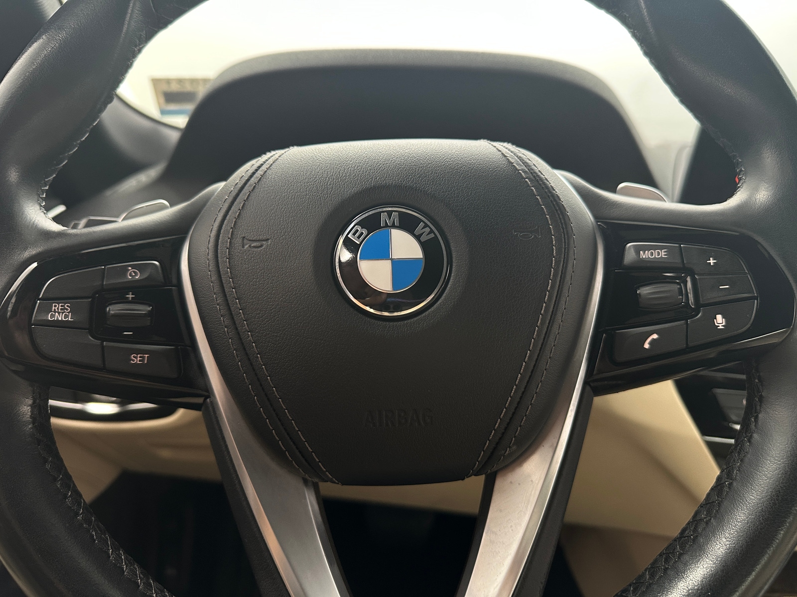 Thumbnail: 2018 BMW 5 Series - 4