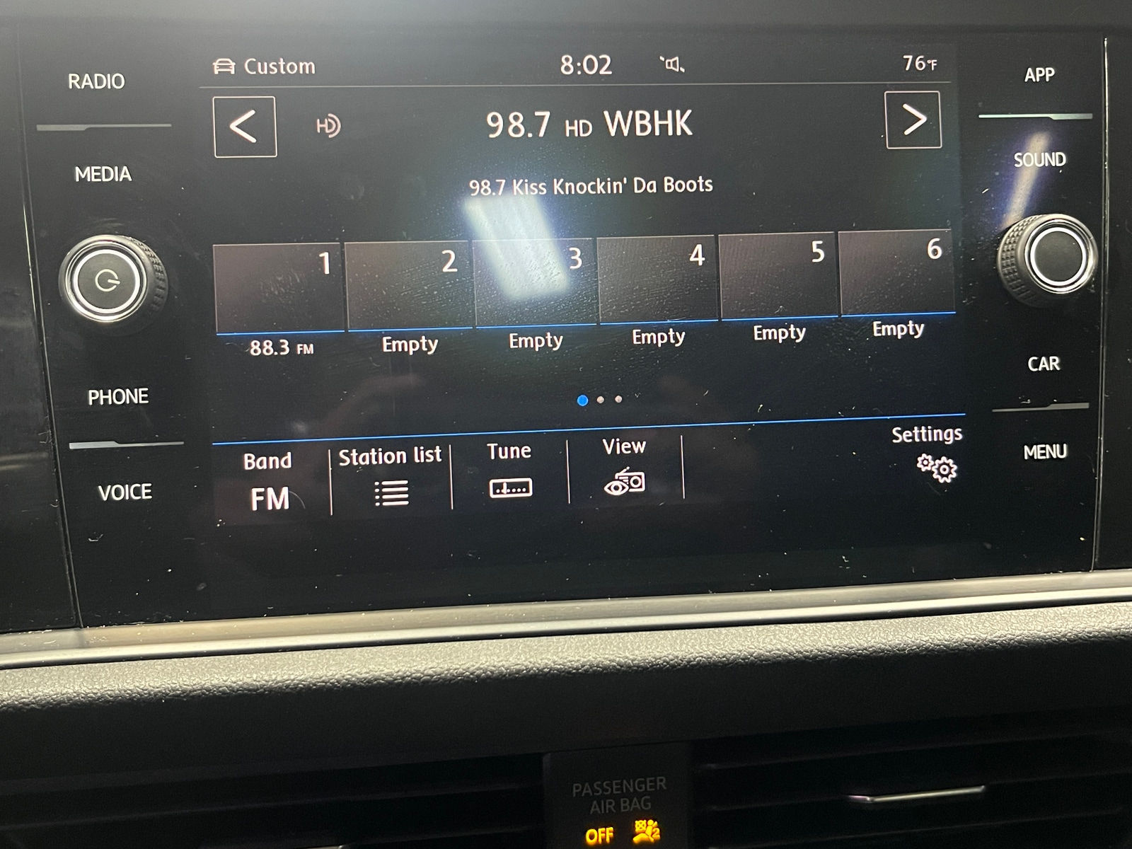 Thumbnail: 2019 Volkswagen Jetta - 3