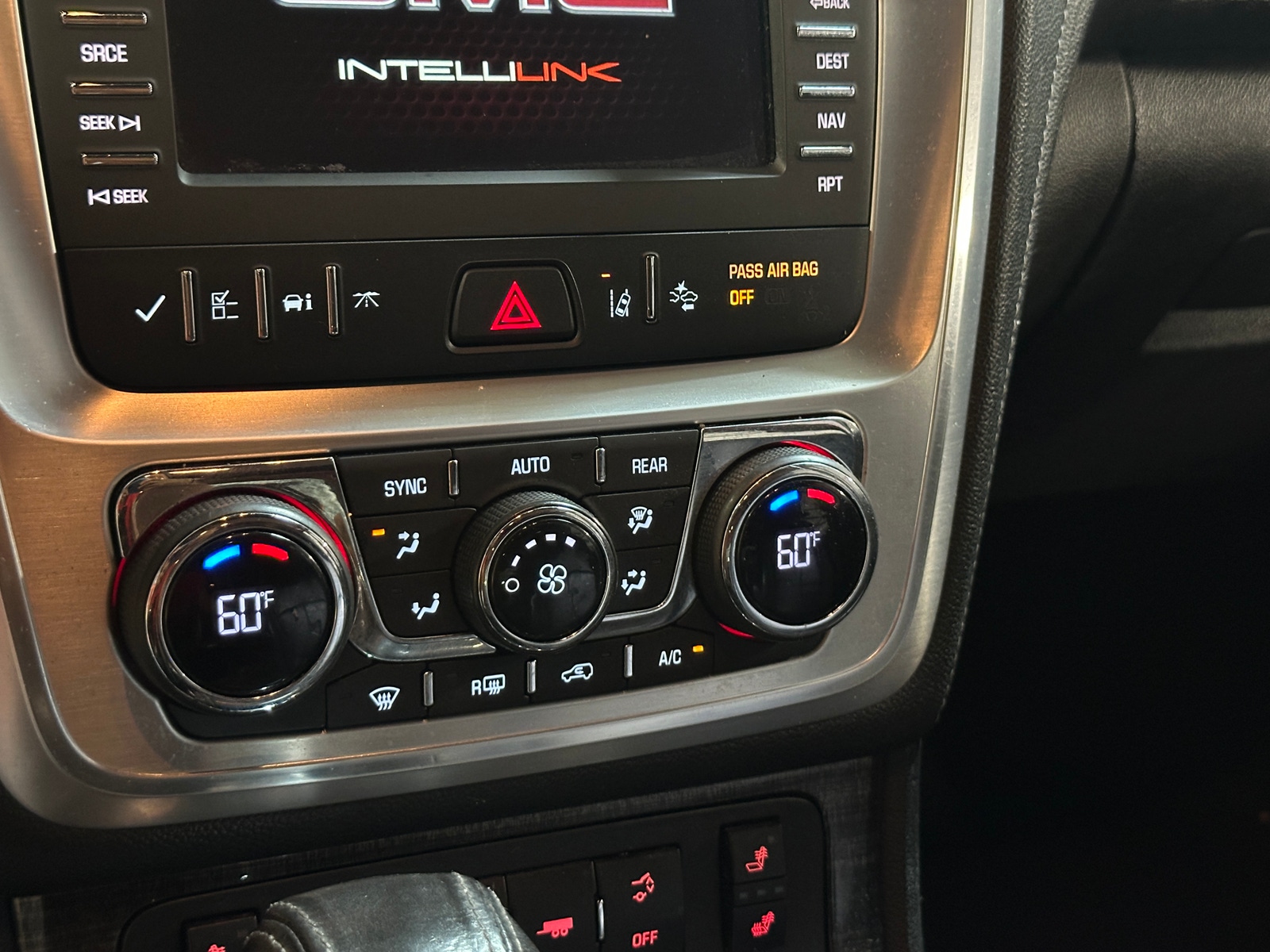 Thumbnail: 2016 GMC Acadia - 3