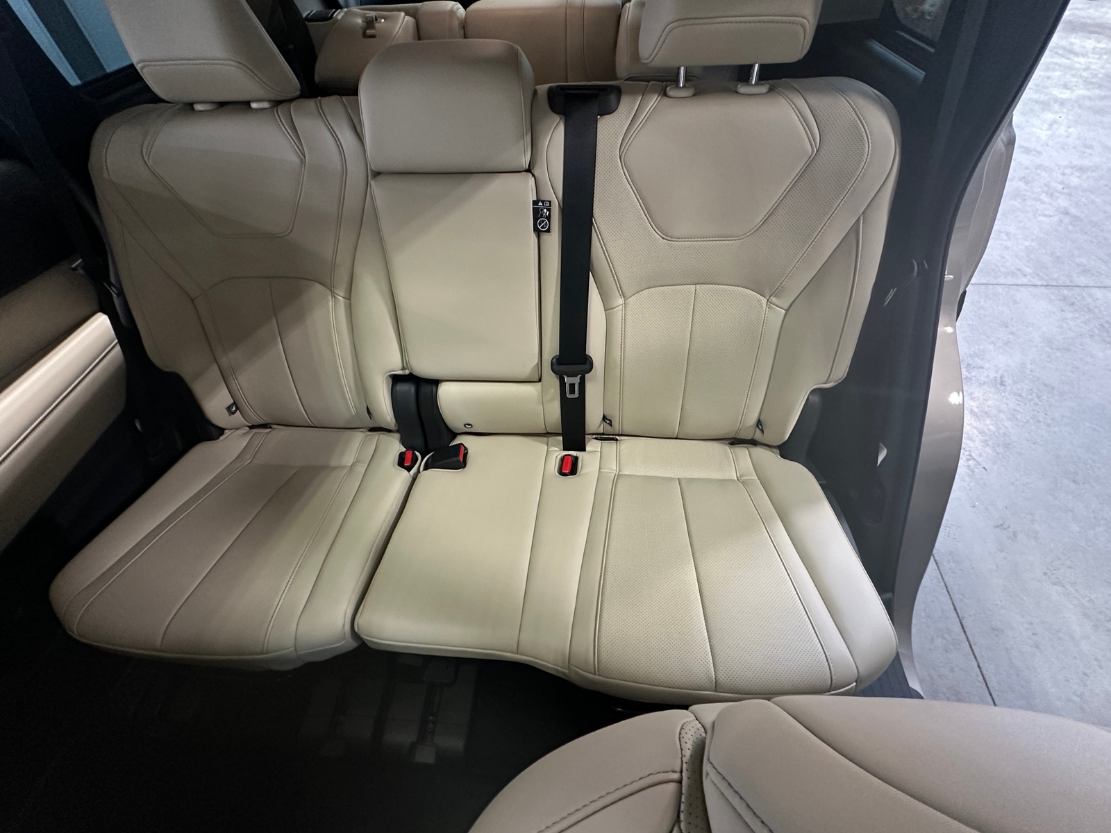 Thumbnail: 2025 INFINITI QX60 - 6