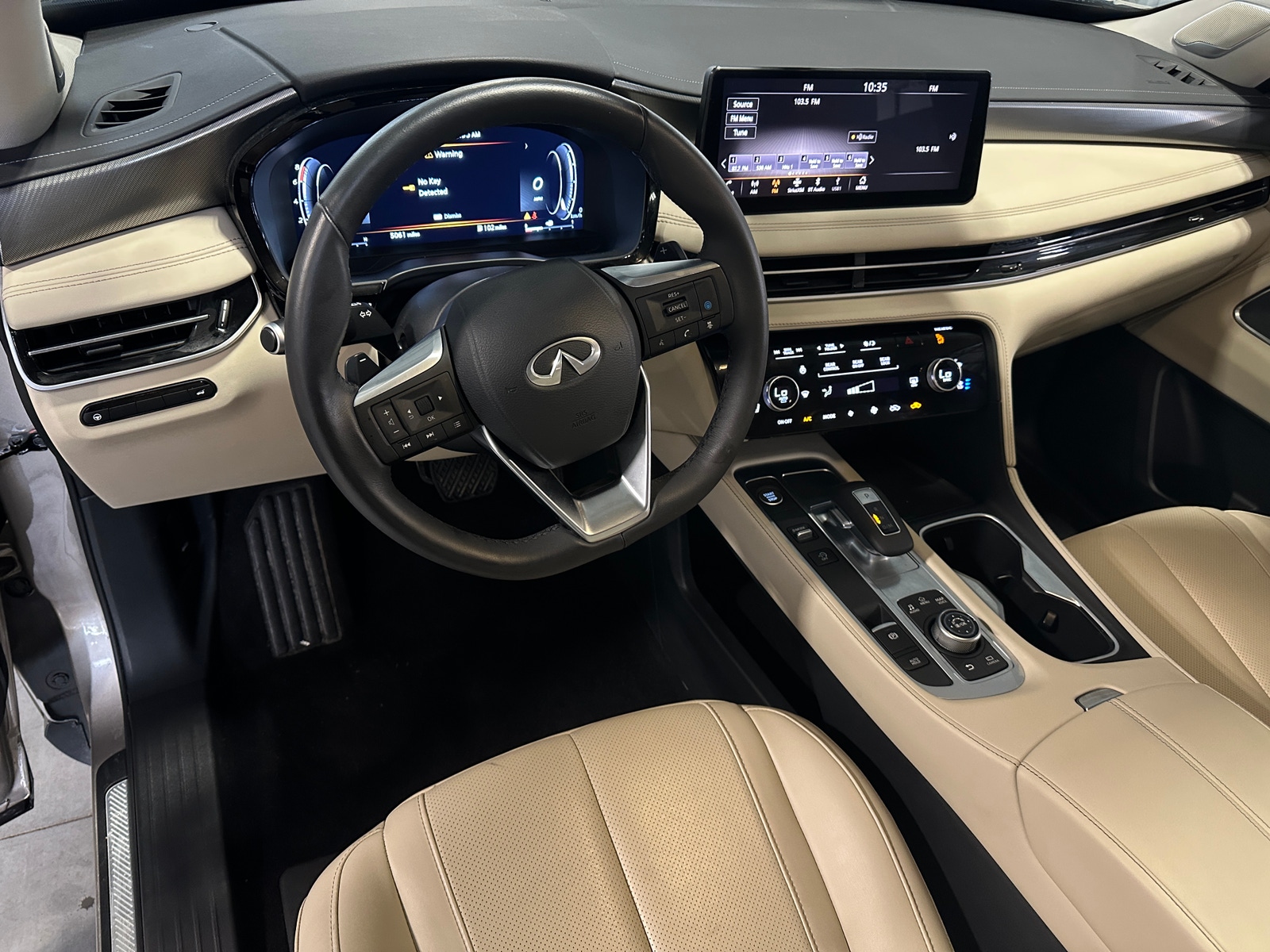 Thumbnail: 2025 INFINITI QX60 - 3