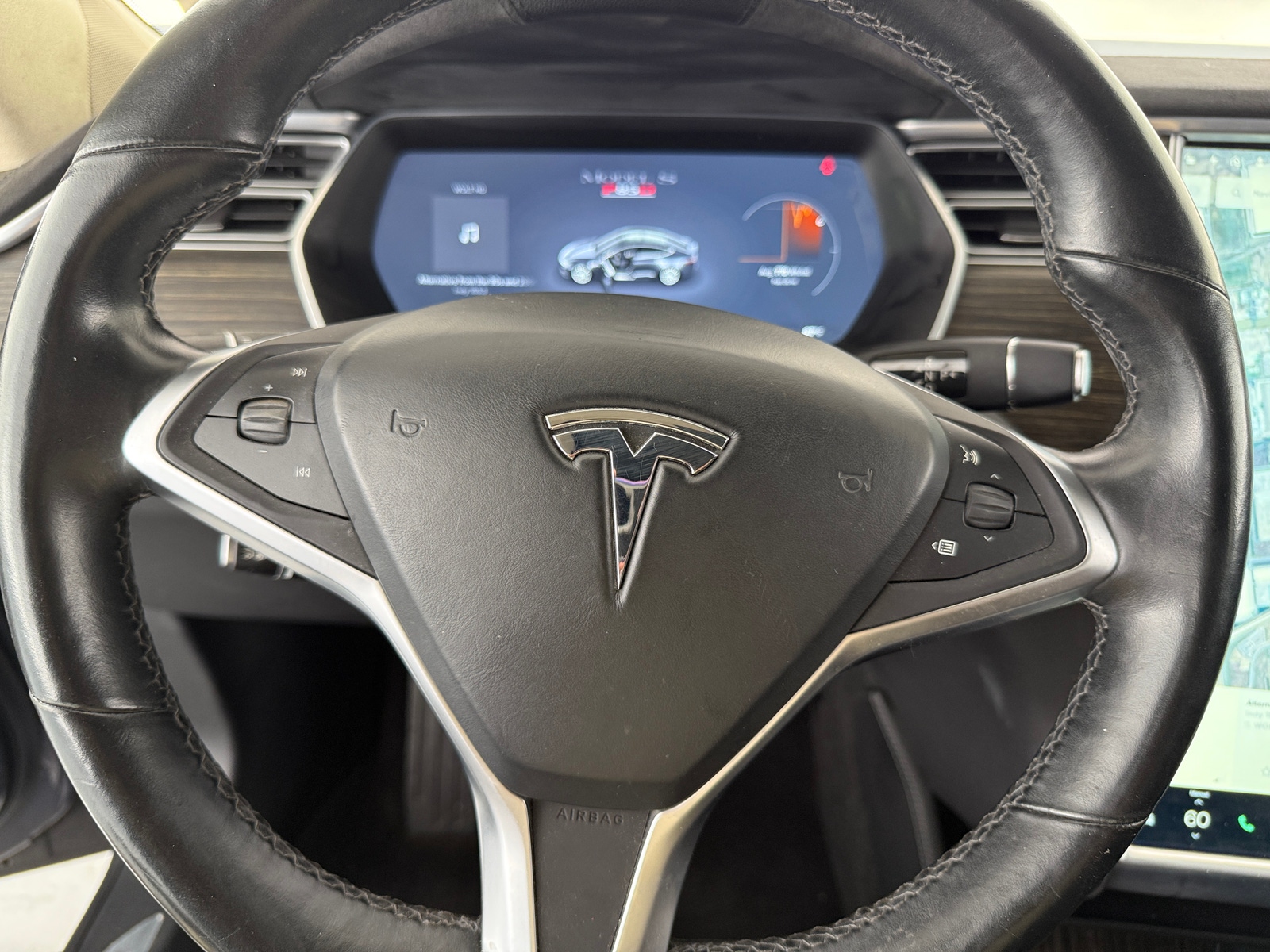 Thumbnail: 2014 Tesla Model S - 4