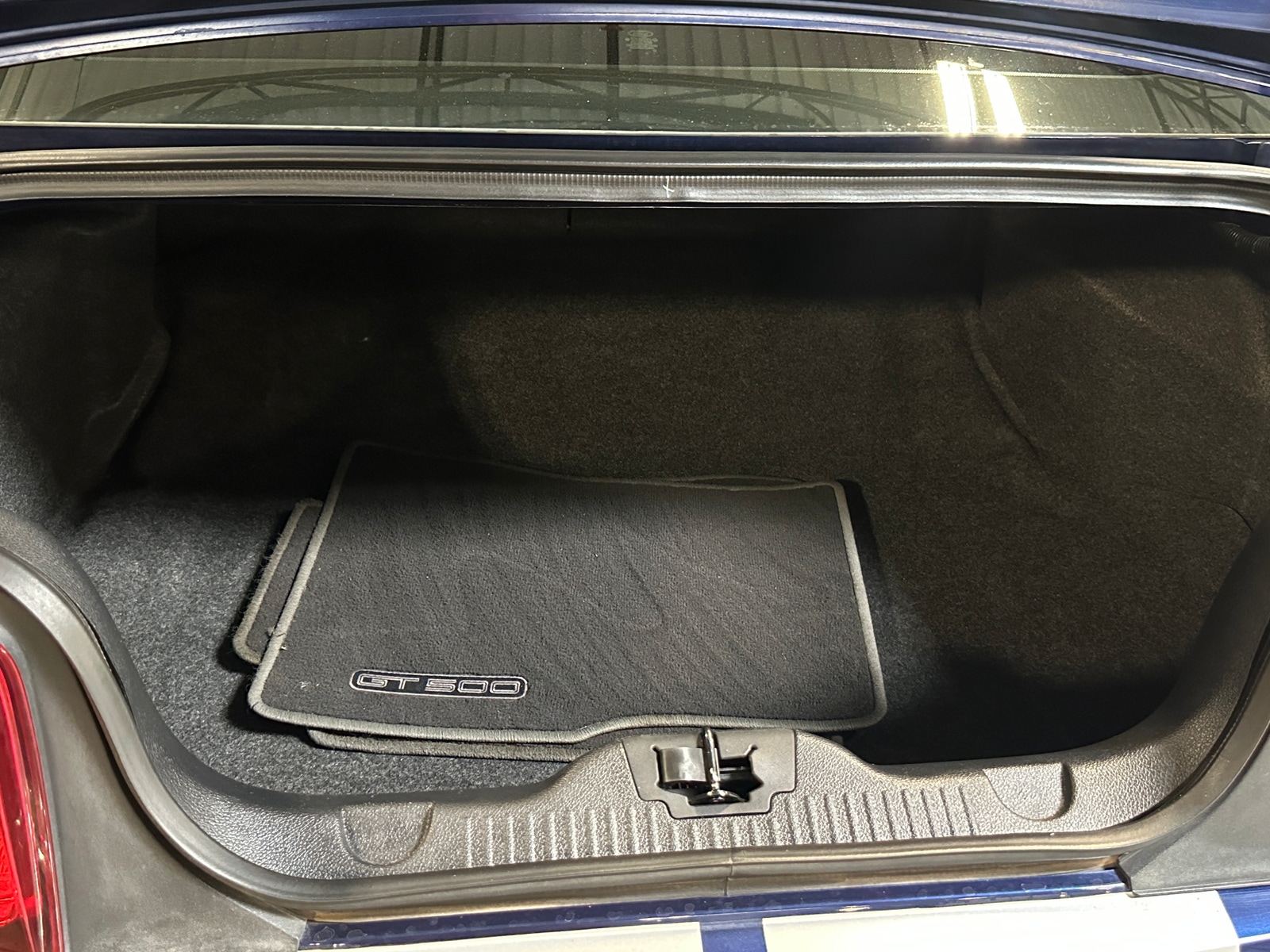 Thumbnail: 2010 Ford Mustang - 4