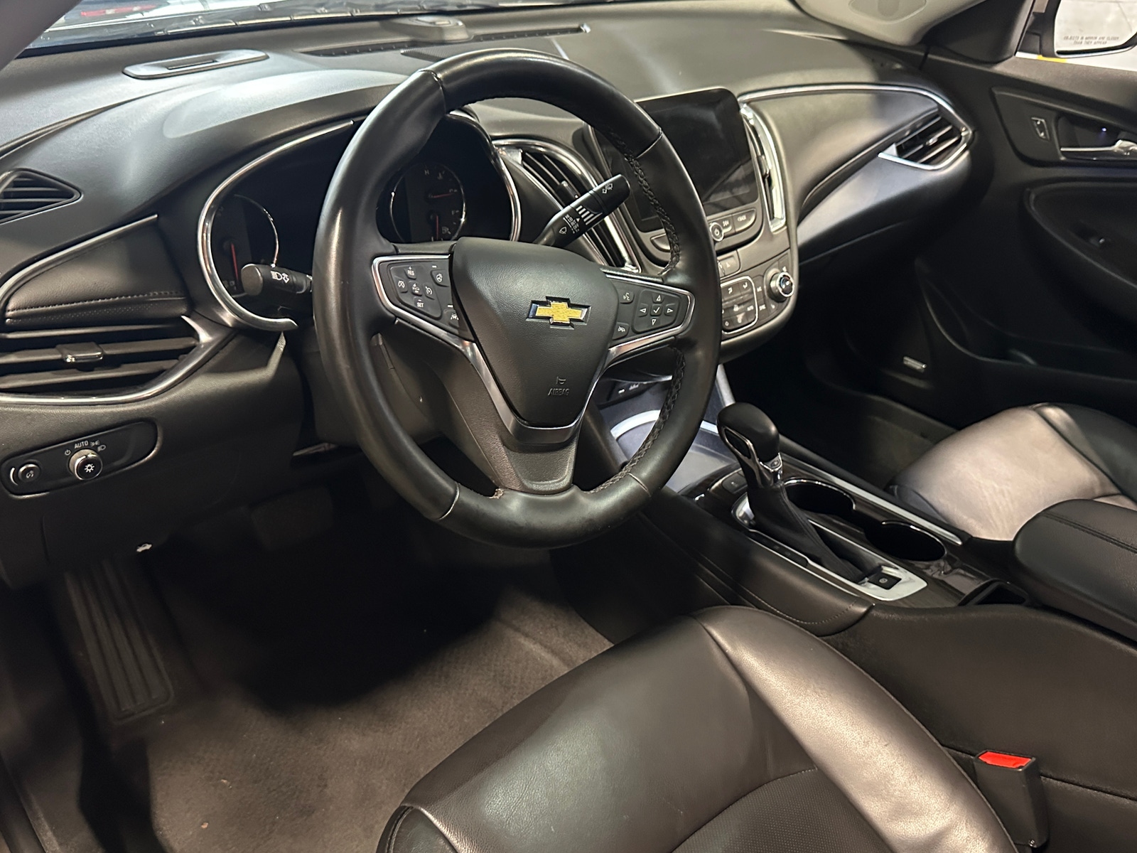 Thumbnail: 2024 Chevrolet Malibu - 2
