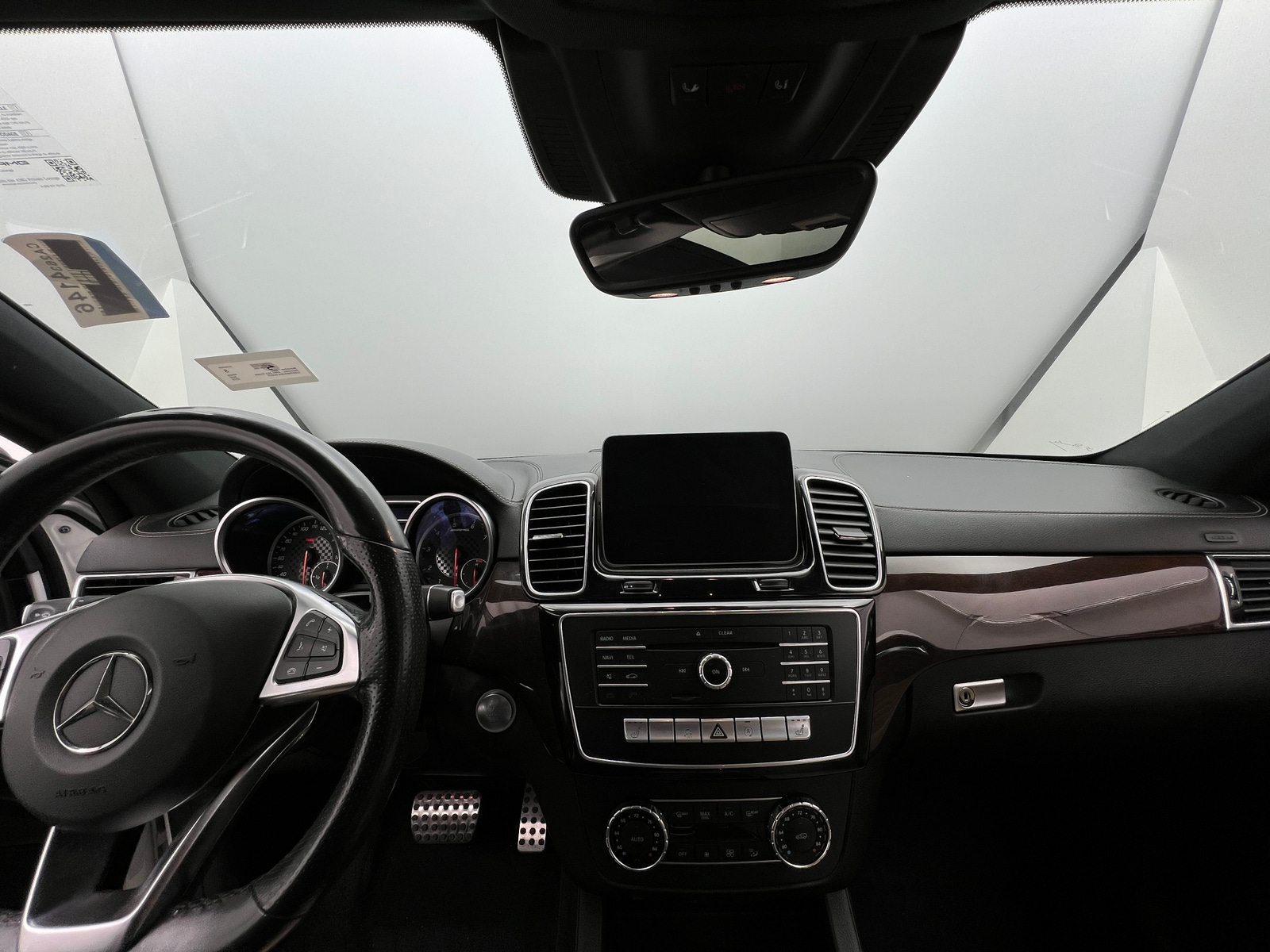 Thumbnail: 2019 Mercedes-Benz GLE - 2