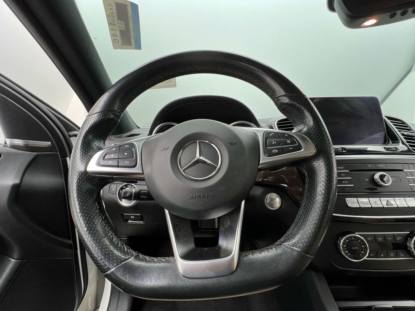 Thumbnail: 2019 Mercedes-Benz GLE - 4
