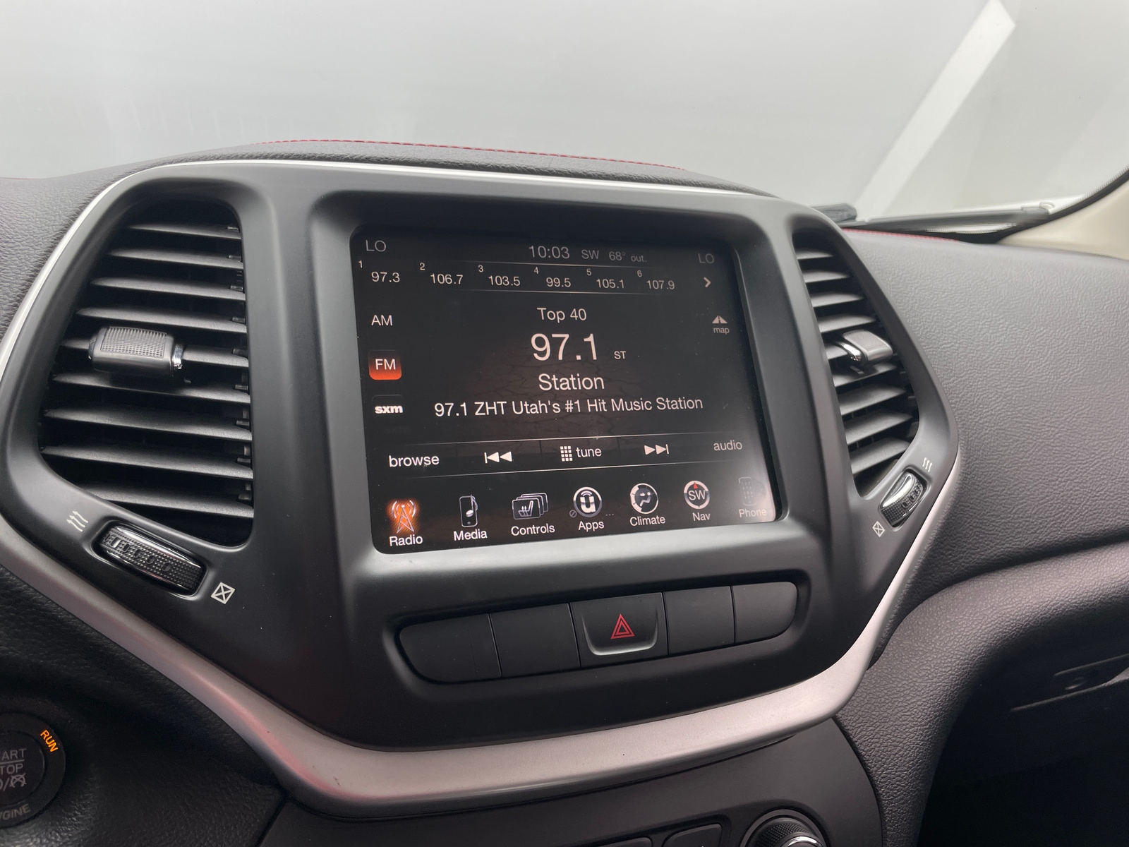 Thumbnail: 2014 Jeep Cherokee - 3