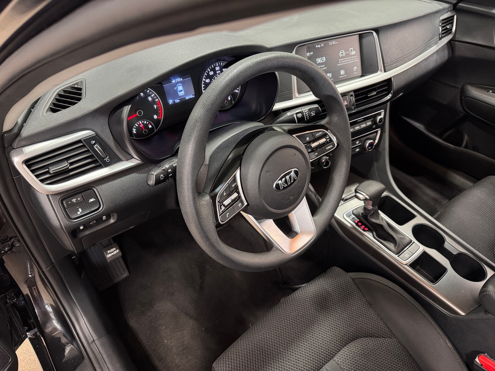 Thumbnail: 2019 Kia Optima - 3
