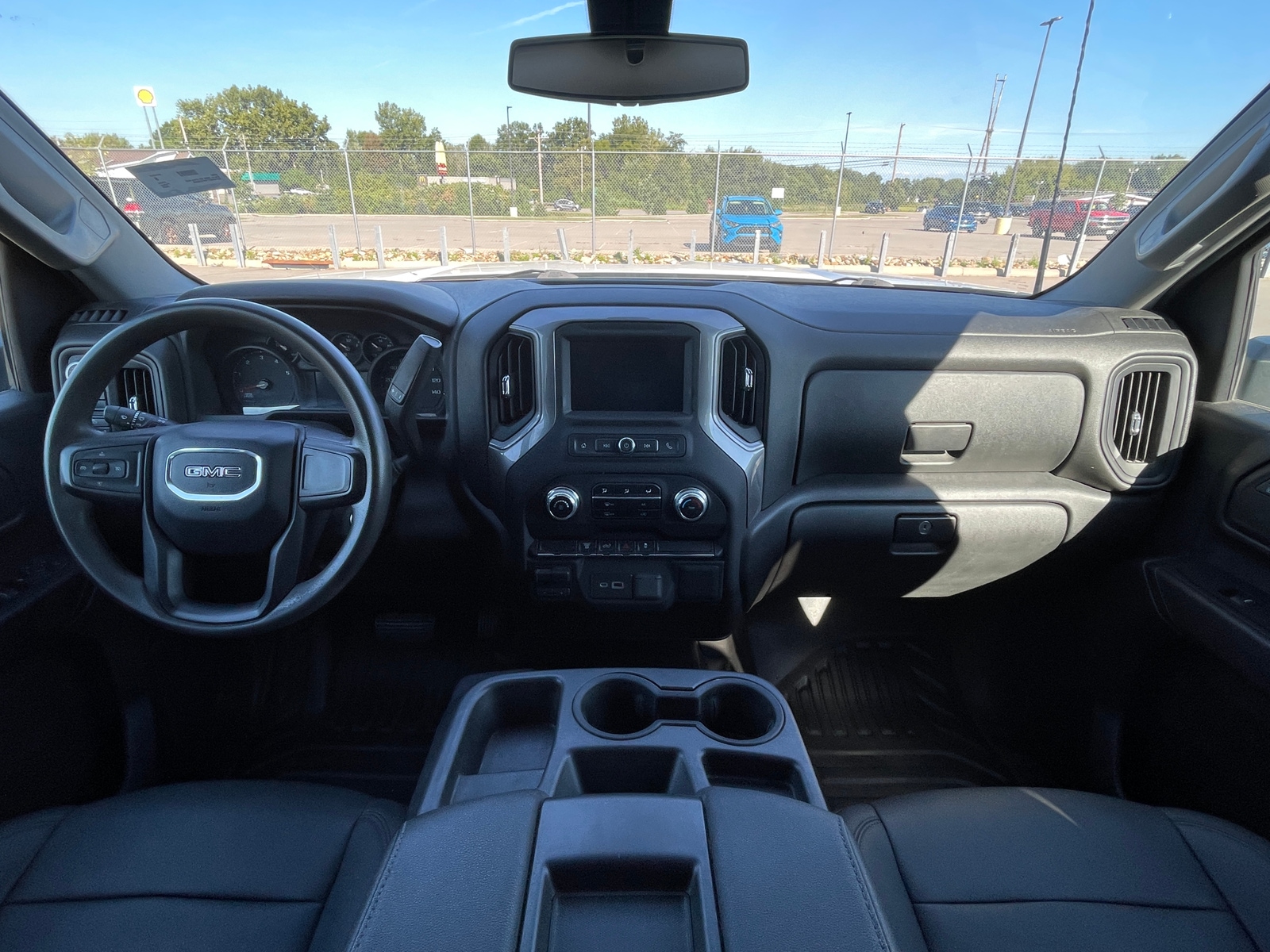 Thumbnail: 2023 GMC Sierra 3500 - 2