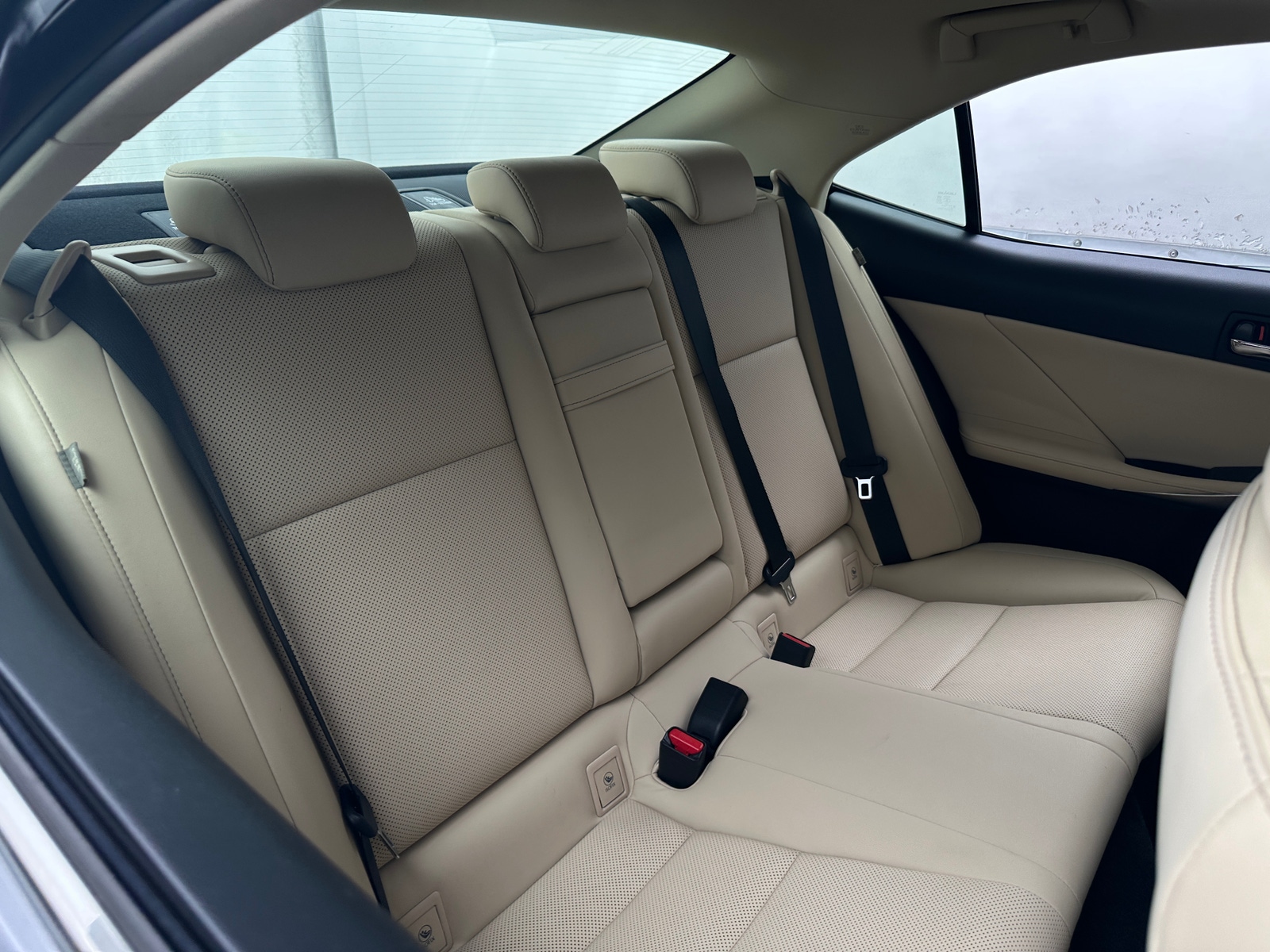 Thumbnail: 2016 Lexus IS - 5