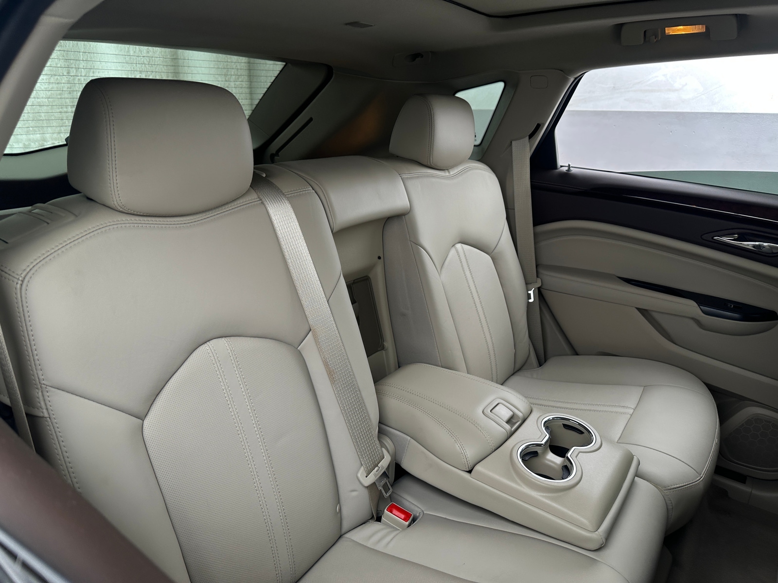 Thumbnail: 2016 Cadillac SRX - 5