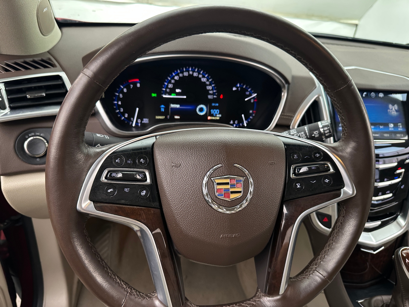 Thumbnail: 2016 Cadillac SRX - 4