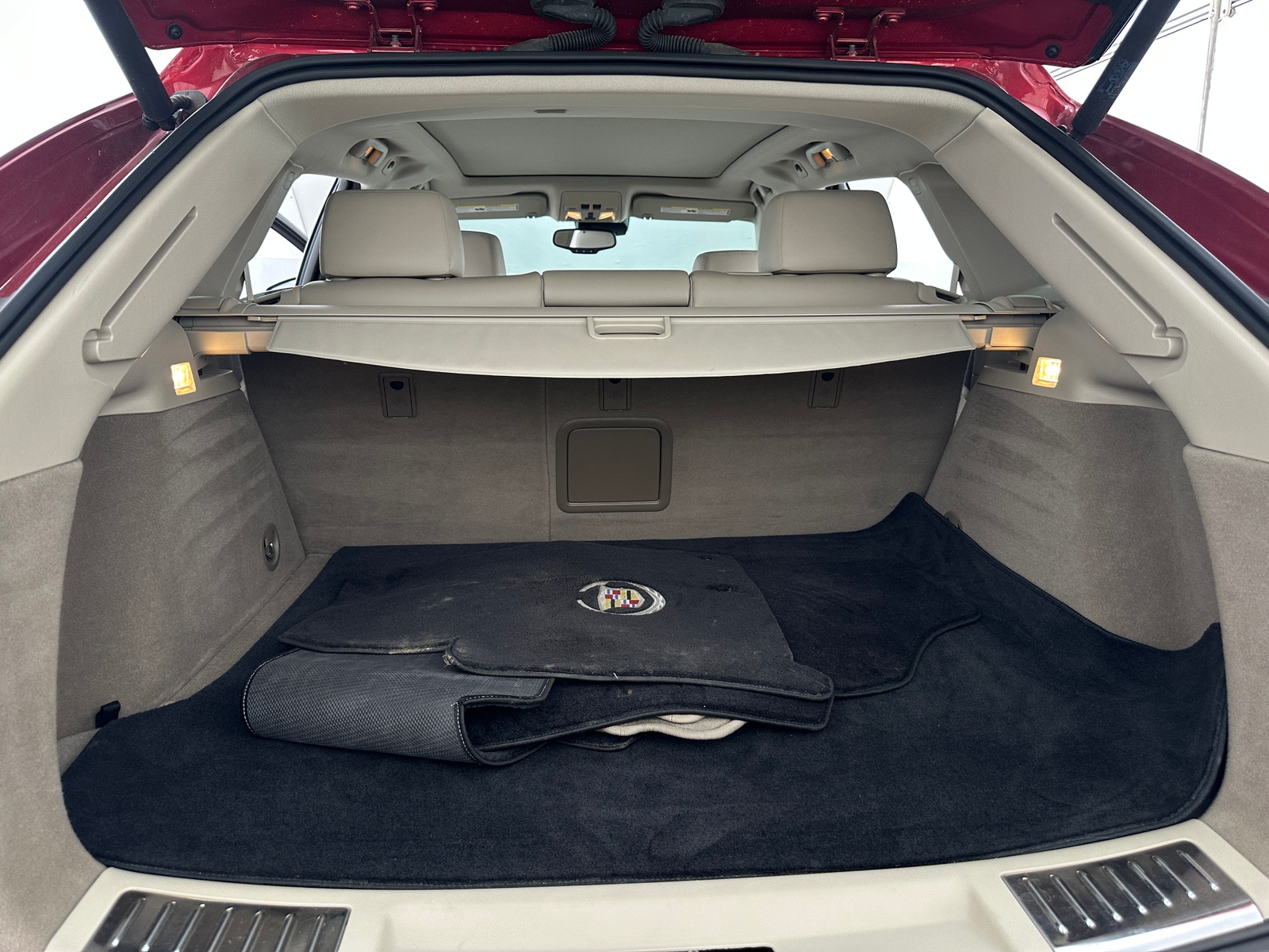 Thumbnail: 2016 Cadillac SRX - 6