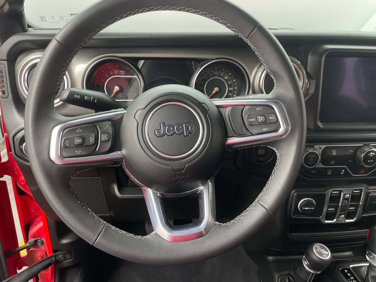 Thumbnail: 2023 Jeep Gladiator - 5
