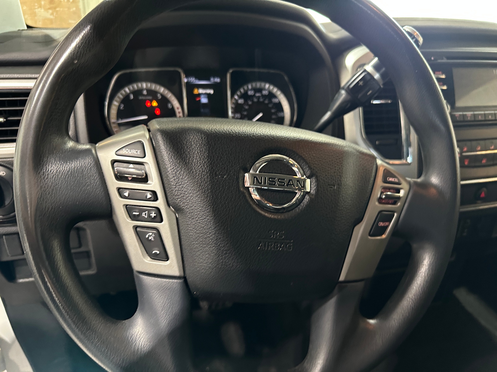 Thumbnail: 2018 Nissan Titan - 5