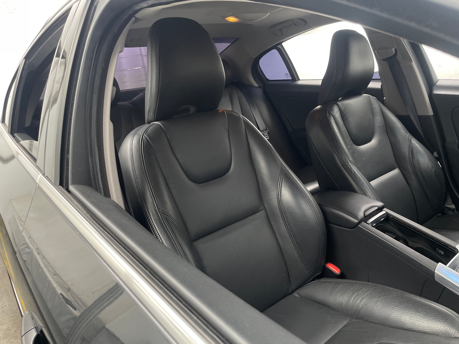 Thumbnail: 2013 Volvo S60 - 2