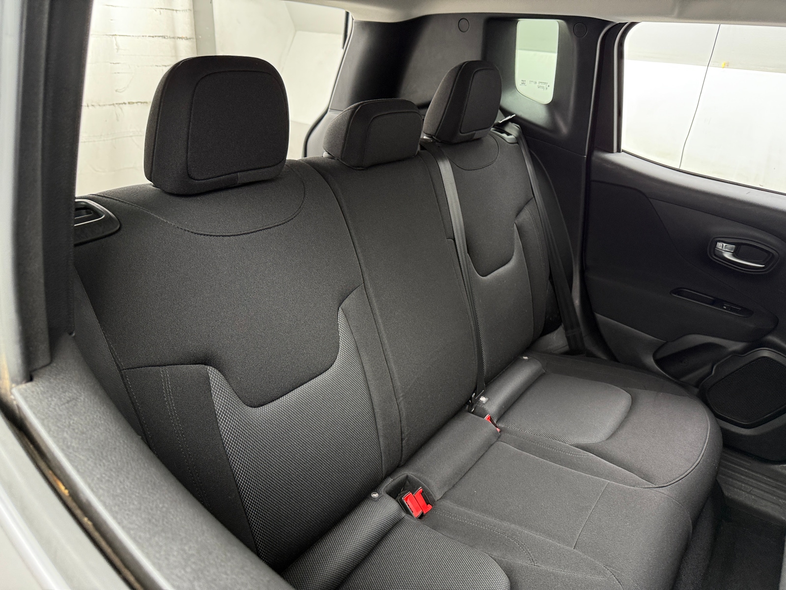 Thumbnail: 2019 Jeep Renegade - 6
