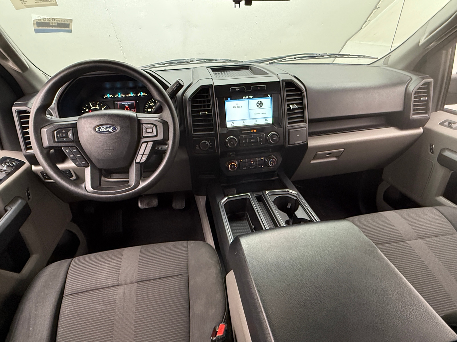 Thumbnail: 2017 Ford Econoline - 3