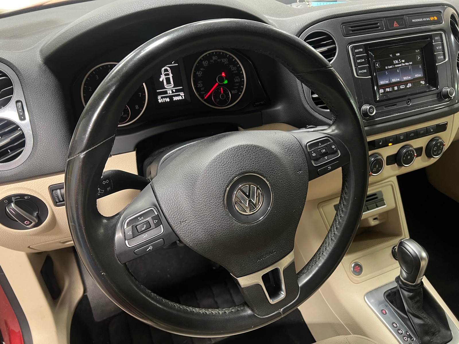 Thumbnail: 2016 Volkswagen Tiguan - 5